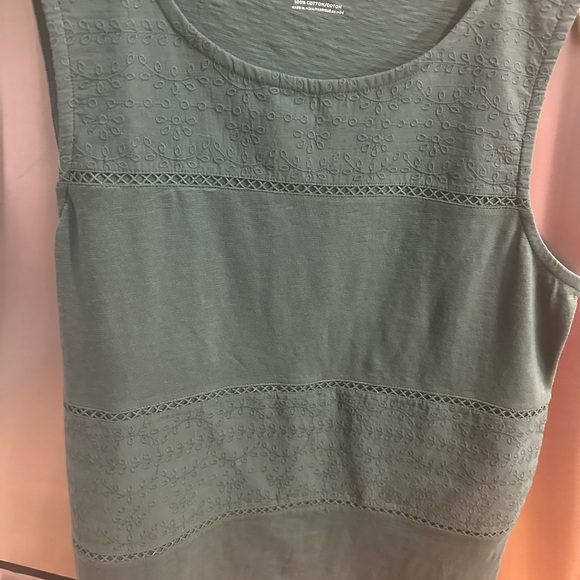 Talbots set of sleeveless top and scarf - Picture 2 of 7